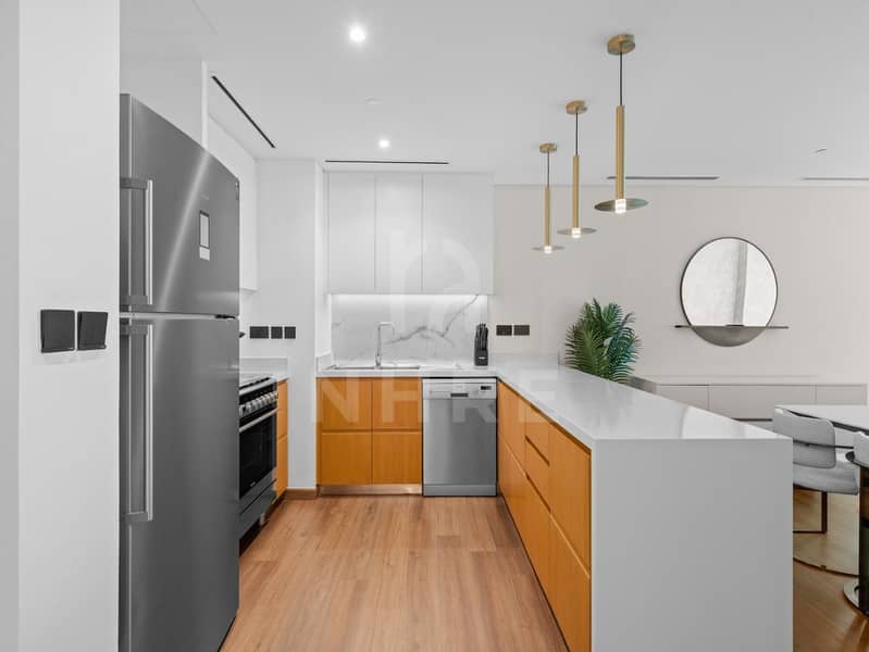 Upgraded | Furnished | Sea View | Wood Flooring - Image 6