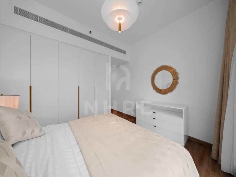 Upgraded | Furnished | Sea View | Wood Flooring - Image 12