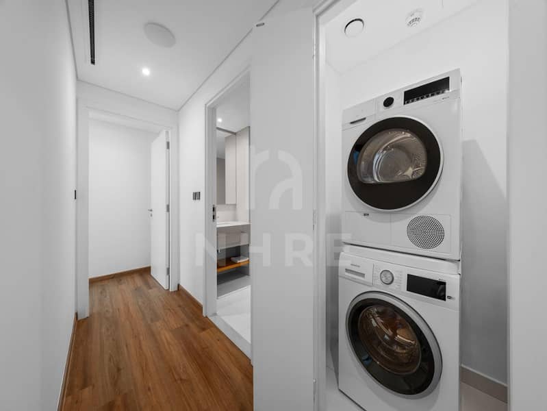 Upgraded | Furnished | Sea View | Wood Flooring - Image 18