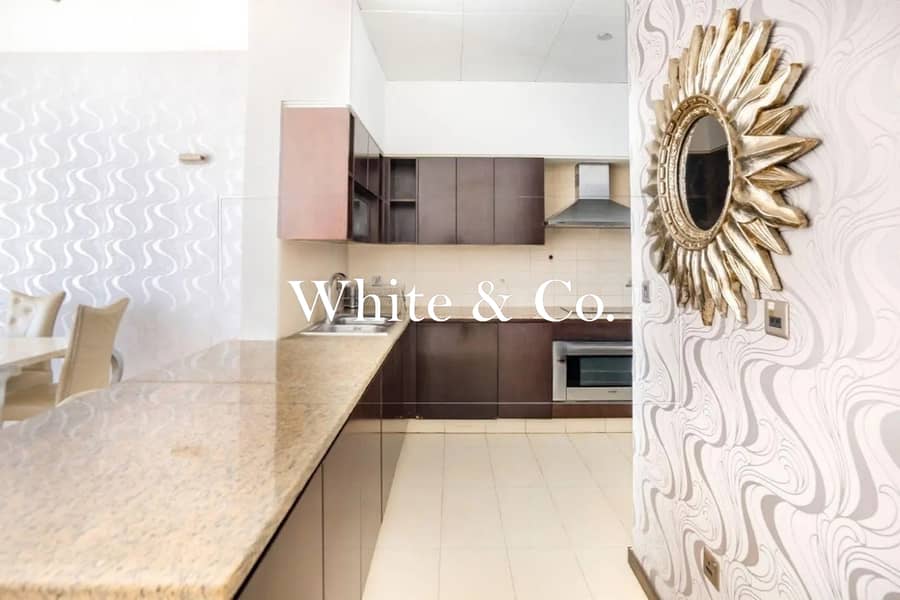 Vacant | Sea View | Private Beach Access - Image 6