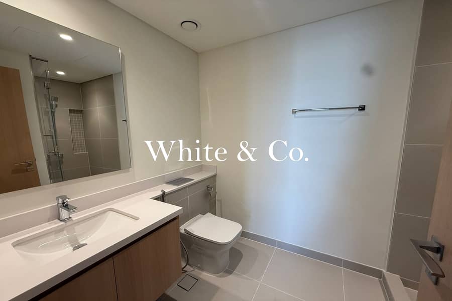 Ready to move|Brand New|Sea View - Image 8