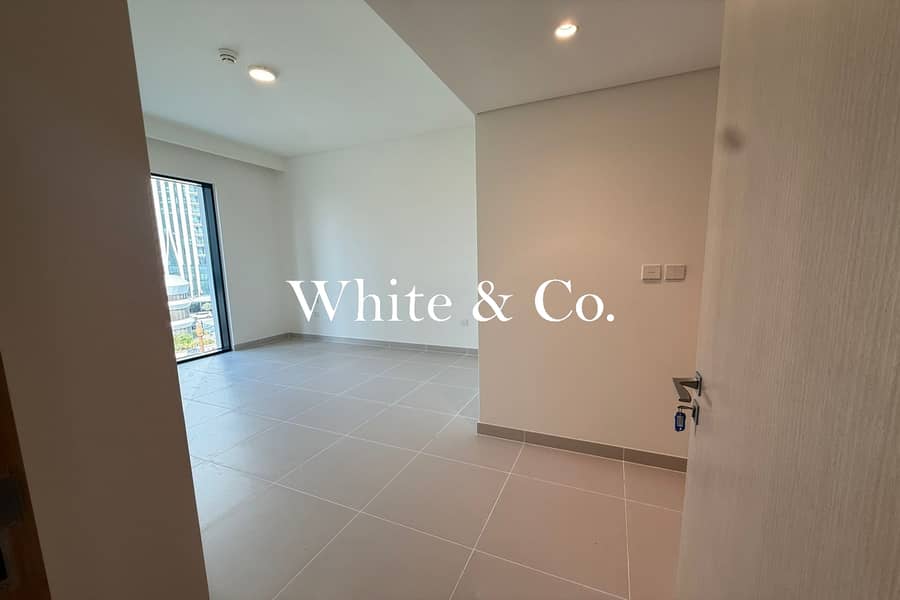 Ready to move|Brand New|Sea View - Image 12