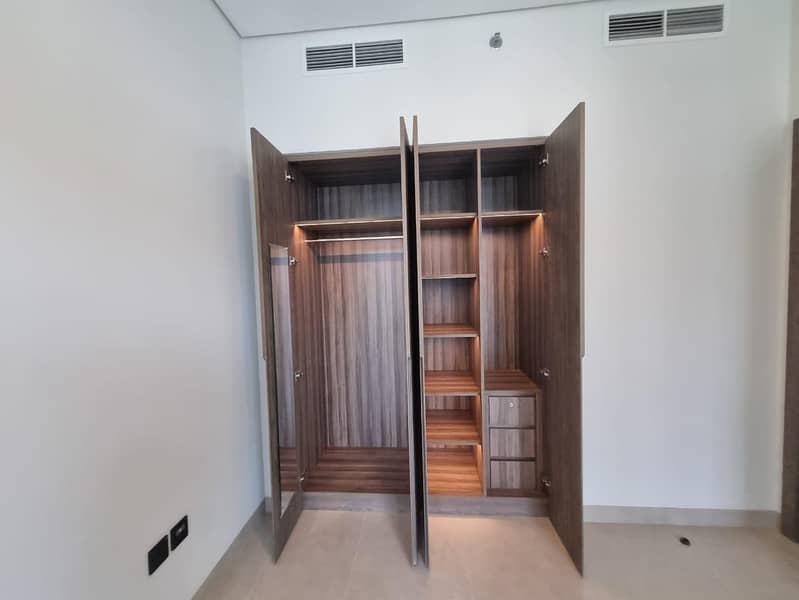 1 Year Free Service Charge | Mid Floor | Motivated Seller