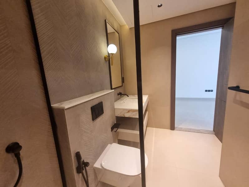 1 Year Free Service Charge | Mid Floor | Motivated Seller - Image 7