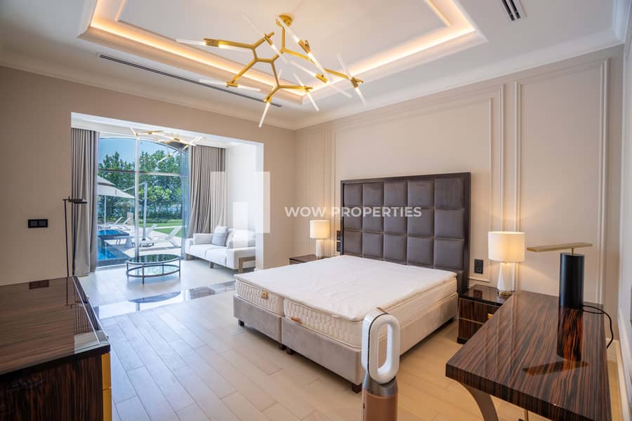 Ultra Luxury Beachfront Villa | Bespoke Interiors - Image 17