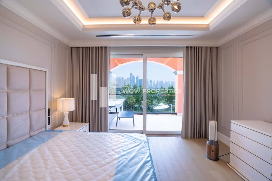 Ultra Luxury Beachfront Villa | Bespoke Interiors - Image 36