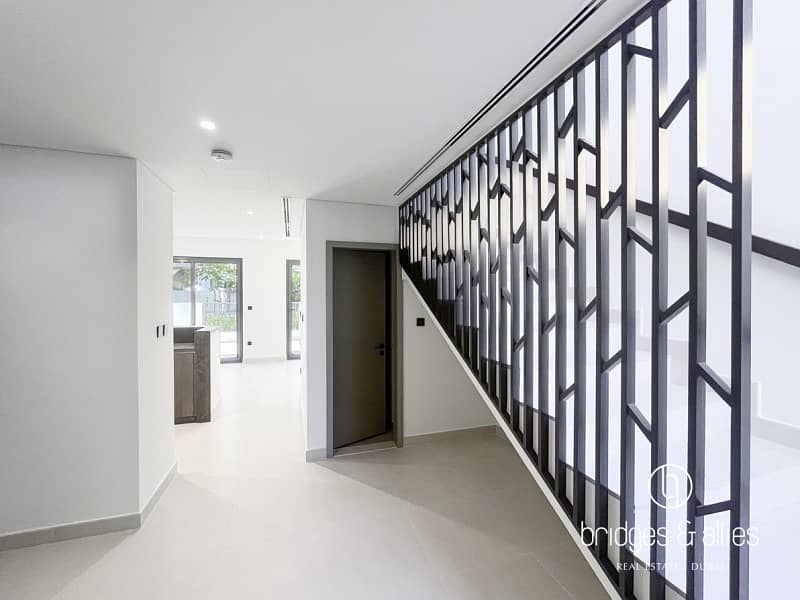 3 BED TH | CLOSE TO PARK POOL | READY LANSCAPED