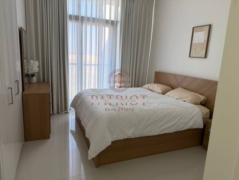 UPGRADED | SINGLE ROW | WELL MAINTAINED | BIG LIVING - Image 18