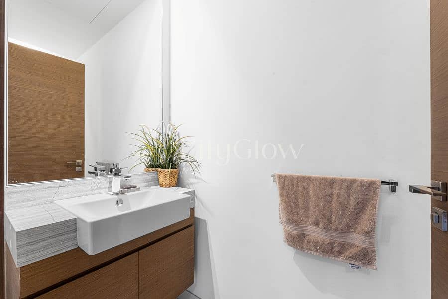 Exclusive | Bright And Sunny Unit | Jumeirah View - Image 23