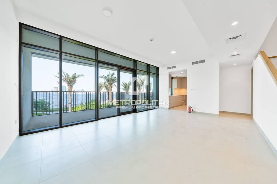 Brand New Unit | Full Sea View | Vacant