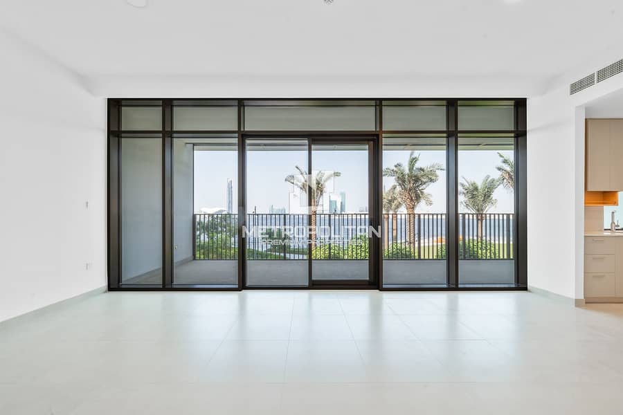 Brand New Unit | Full Sea View | Vacant