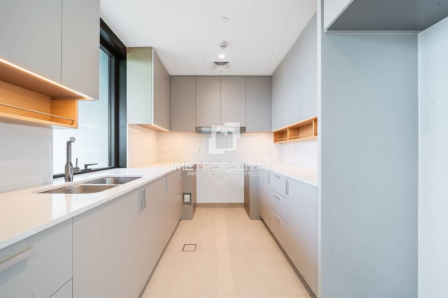 Brand New Unit | Full Sea View | Vacant