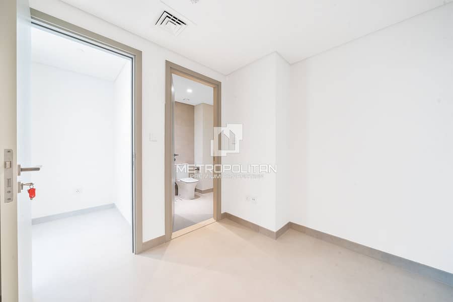 Brand New Unit | Full Sea View | Vacant - Image 13