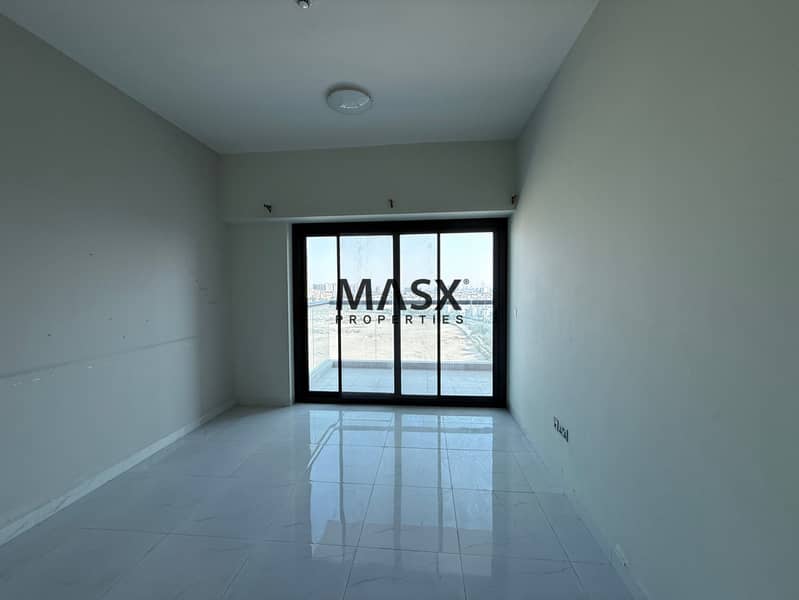 Close to Metro | High ROI | Prime Location | Vacant & Tenanted Both Opt - Image 8