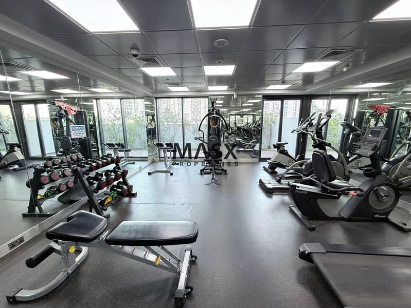 Close to Metro | High ROI | Prime Location | Vacant & Tenanted Both Opt - Image 14