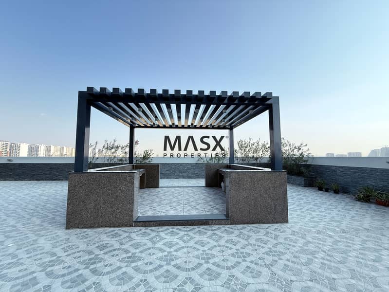 Near Metro | Vacant & Tenanted opt | Prime Location | Family Residence - Image 11