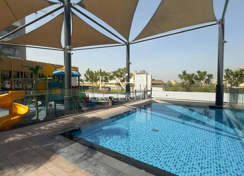 Large Layout | New Build | Closed Kitchen - Image 7