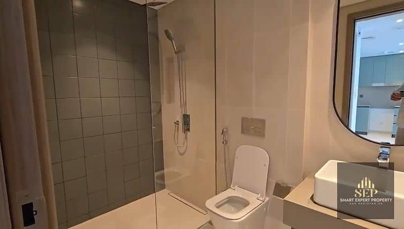 Spacious 1BR in City Walk | Vacant | Burj View - Image 12