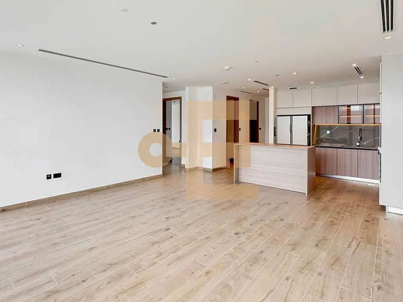 Large Size | 3 Baths| Equipped Kitchen - Image 5