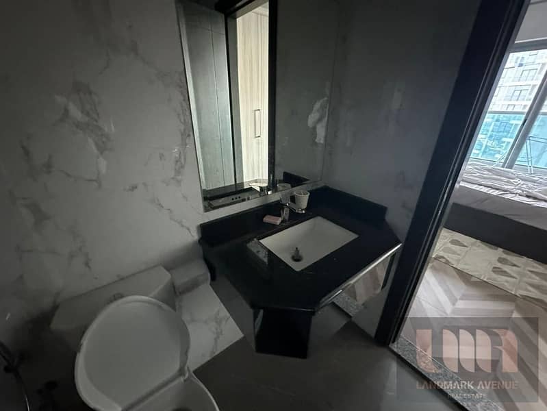 Fully Furnished | High Floor | Canal View - Image 15