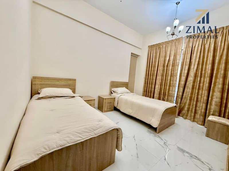 Modern Fully Furnished 2BHK | New Items | Balcony & Parking | Liwan 2 - Image 9