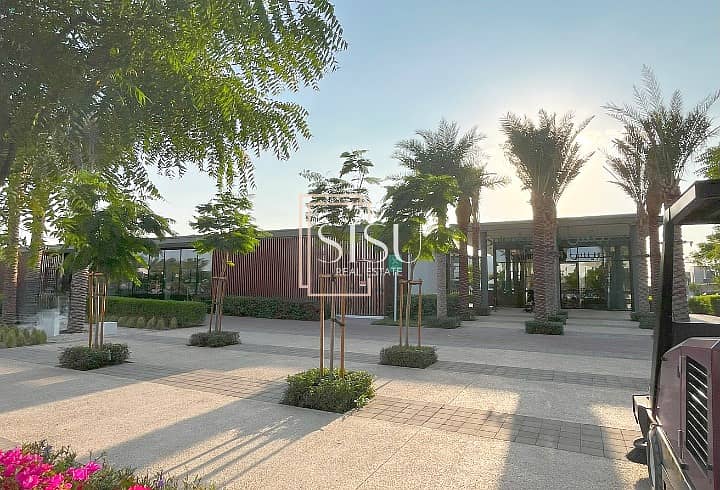 Single Row | End Unit | Close to Amenities - Image 37