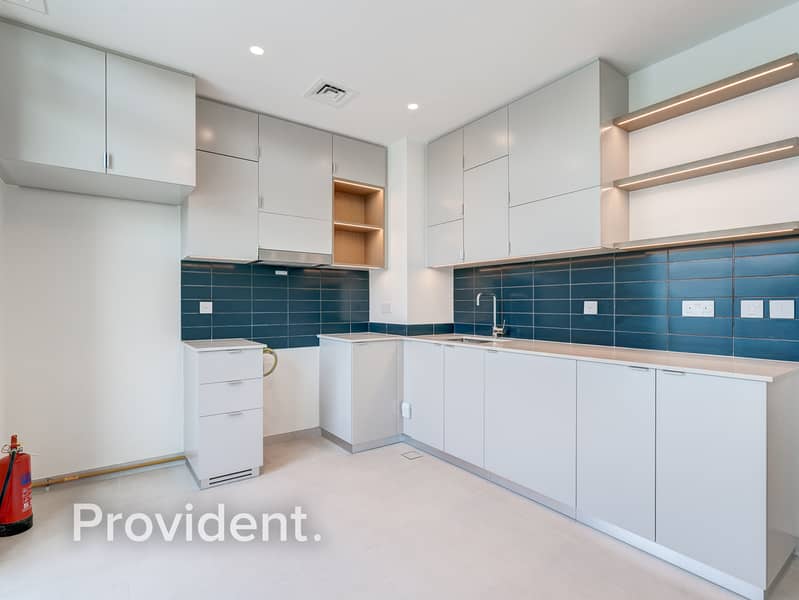 Brand New 3BR + Maids | Corner Unit | Single Row