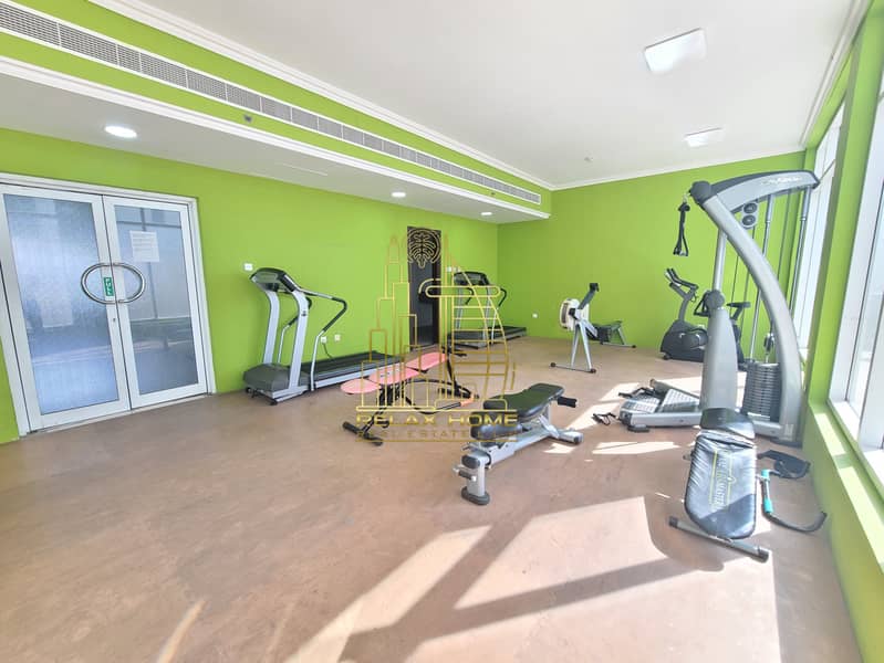 Spacious Studio | Prime Location | Near Mall of the Emirates