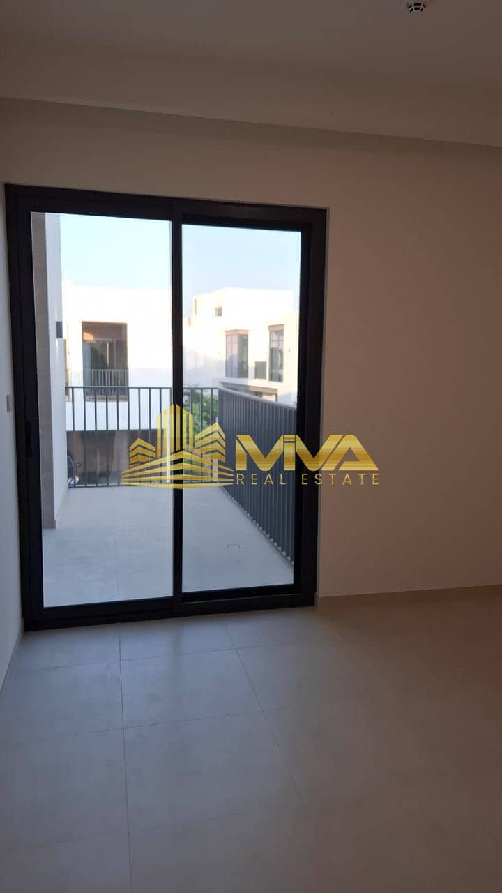 3-bedroom + maid’s villa - Image 10