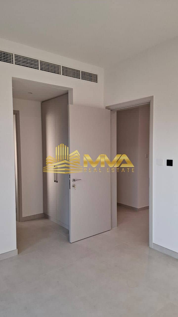 3-bedroom + maid’s villa - Image 37