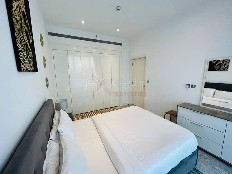 Stunning Views | Bright & Furnished | Move-in Ready