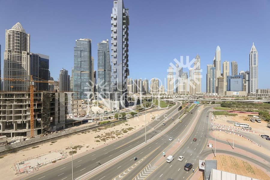 Elegant 2 bedroom | Marina Skyline View - Image 8