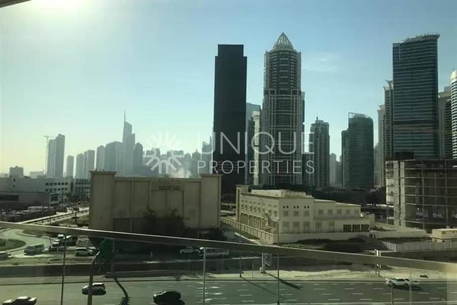 Elegant 2 bedroom | Marina Skyline View - Image 9