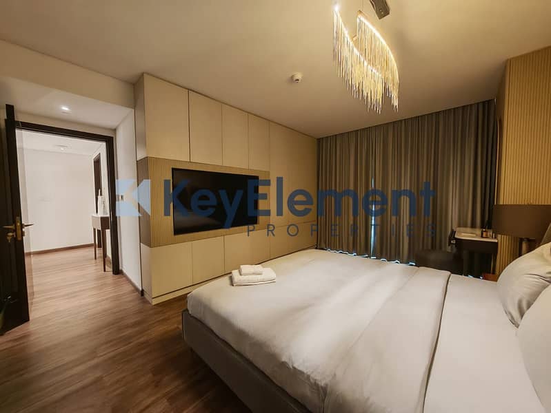 Stunning 2 Bedroom Duplex | Podium Level | BLVD Heights Tower - Image 17