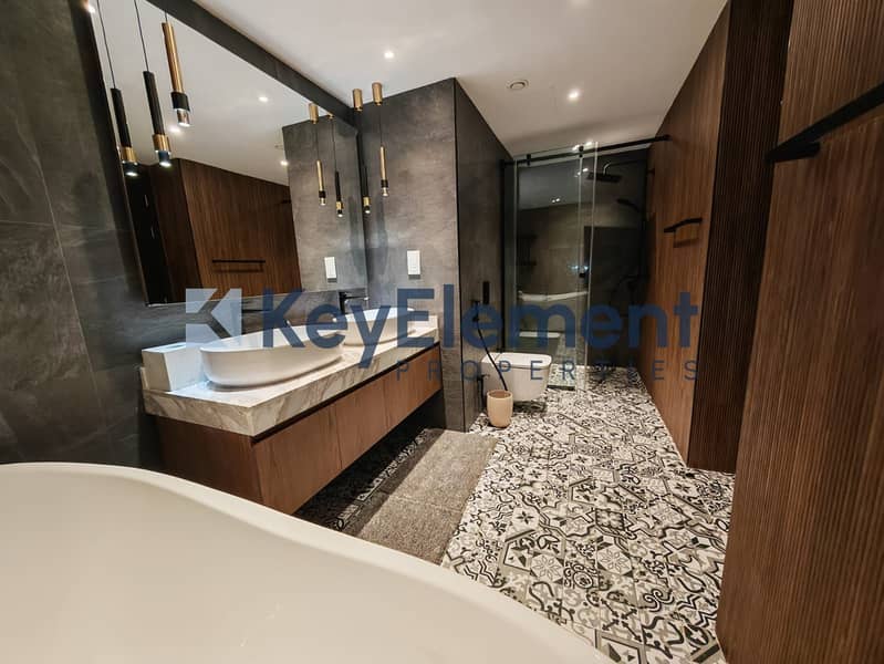 Stunning 2 Bedroom Duplex | Podium Level | BLVD Heights Tower - Image 23