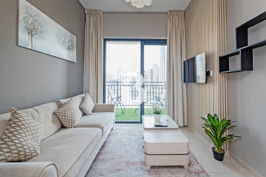 Vacant on Transfer| Furnished | Spacious Layout