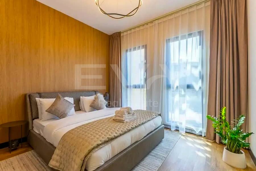 Fully Upgraded | Burj and Sea View | Corner Unit - Image 17