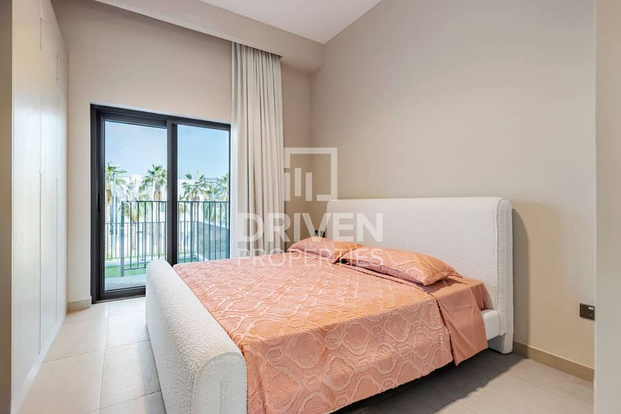 Private Garden | Spacious Single Row | Wide Layout - Image 10