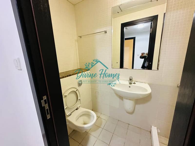 Exclusive | 2+Maids Room High Floor | Vacant Soon - Image 9