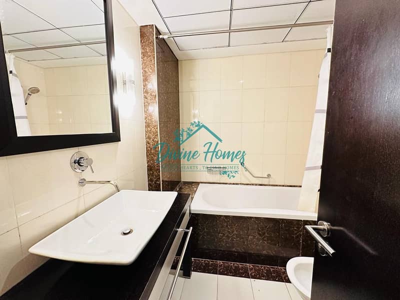 Exclusive | 2+Maids Room High Floor | Vacant Soon - Image 14