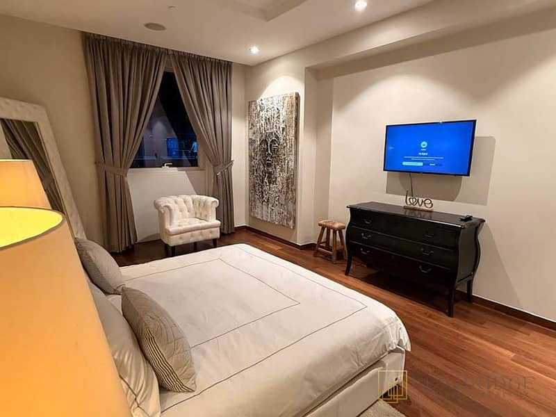 Unfurnished | 2 Garage Parking | Spacious - Image 19