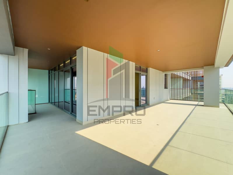 Luxurious 1 Bedroom Apartment in Business Bay