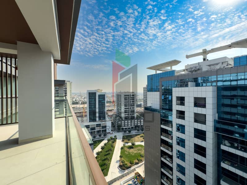 Luxurious 1 Bedroom Apartment in Business Bay