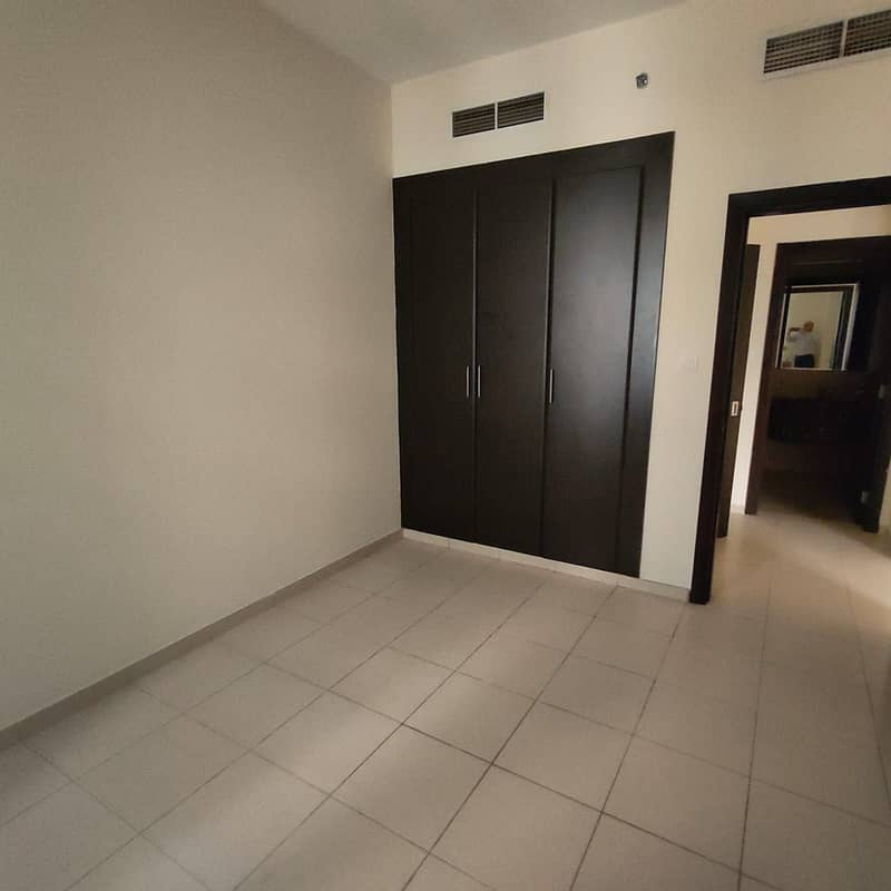 VACANT | SPACIOUS 1BR | READY TO MOVE IN