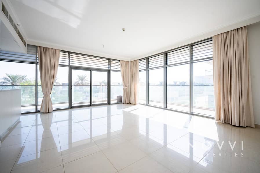 Direct Park Access | Vacant | Prime Location