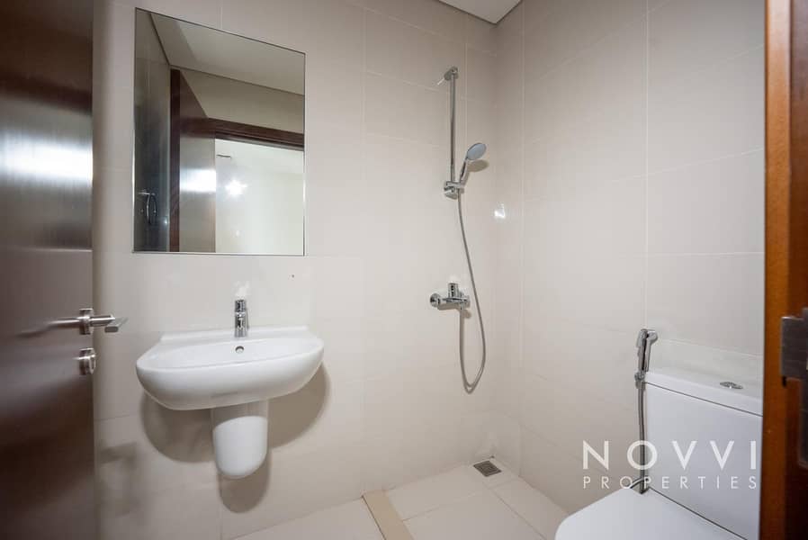 Direct Park Access | Vacant | Prime Location - Image 24