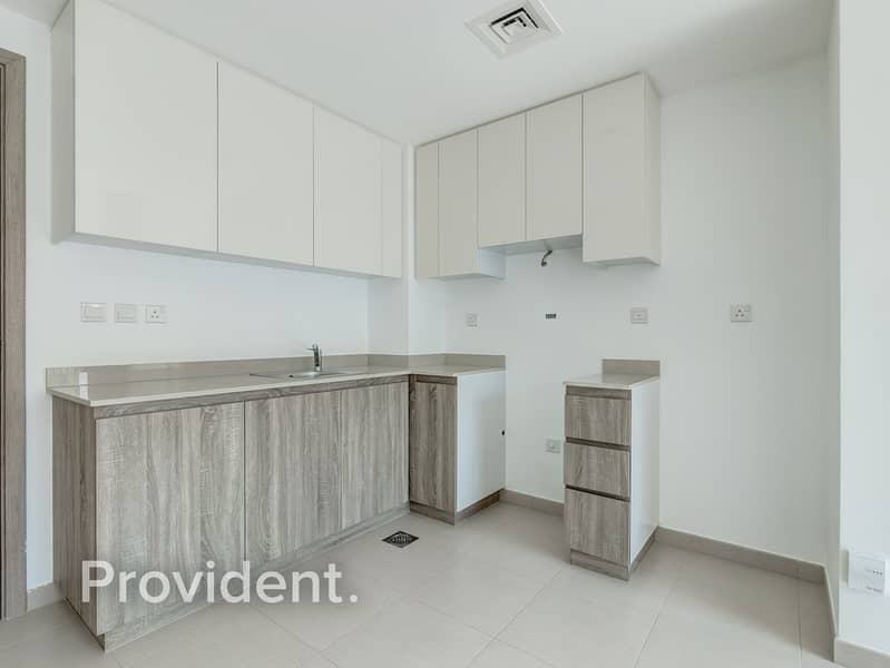 Open Park View | Special Amenities | Tenanted - Image 6