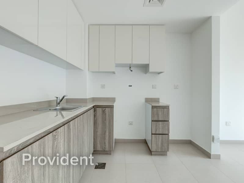 Open Park View | Special Amenities | Tenanted - Image 7