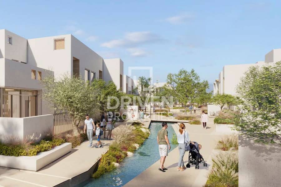 Exclusive | Modern Townhouse | Refined Design - Image 6