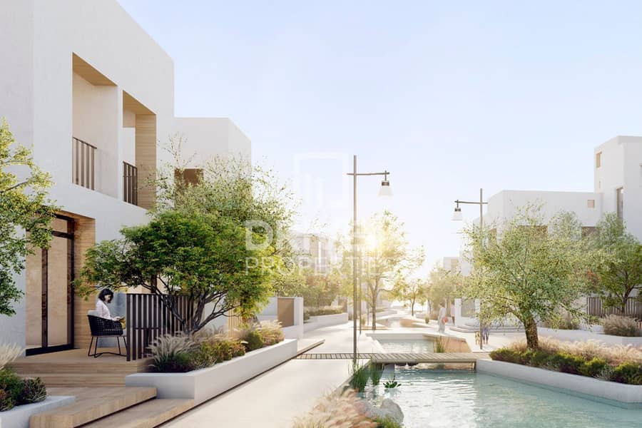 Exclusive | Modern Townhouse | Refined Design - Image 11